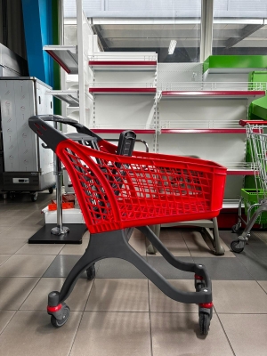 Chariot de supermarché en plastique 100 litres rouge avec siège bébé